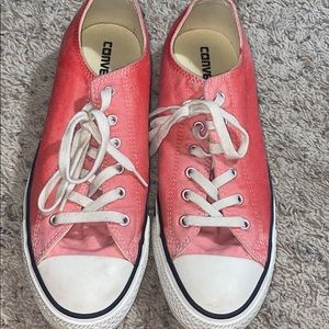 Pink ombré converse